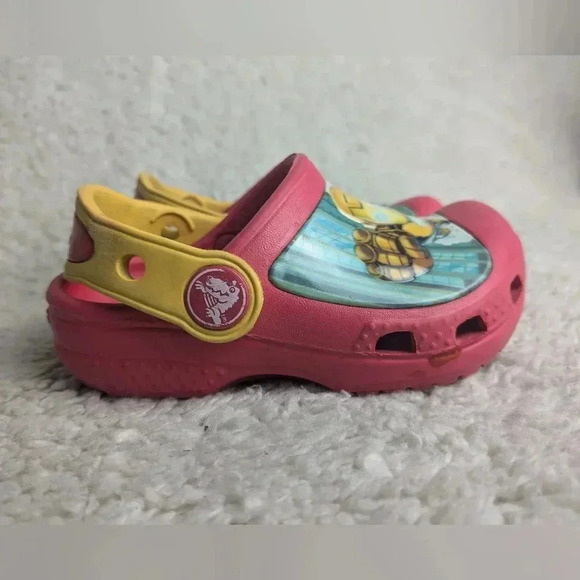 CROCS Marvel super hero  squad for baby size 4-5 us in good used condition - Picture 2 of 6